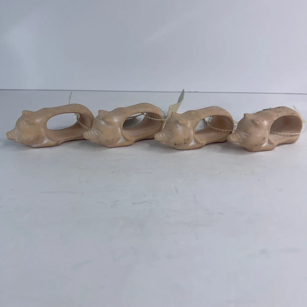 Ceramic Pig Napkin Rings Set of 4 Tan Farmhouse‎ Rustic Table Decor NWT Dillards